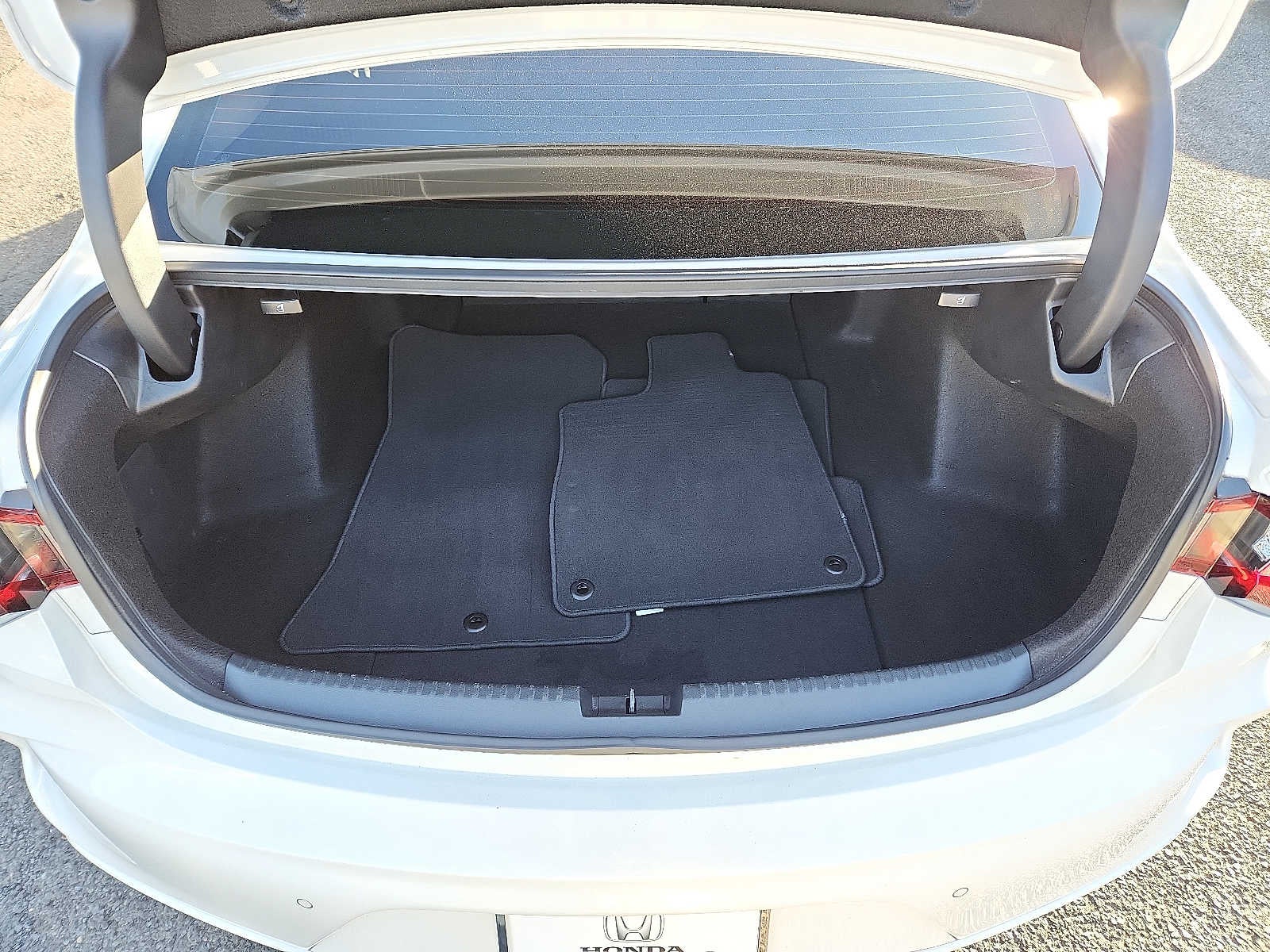 2023 Acura TLX w/Technology Package