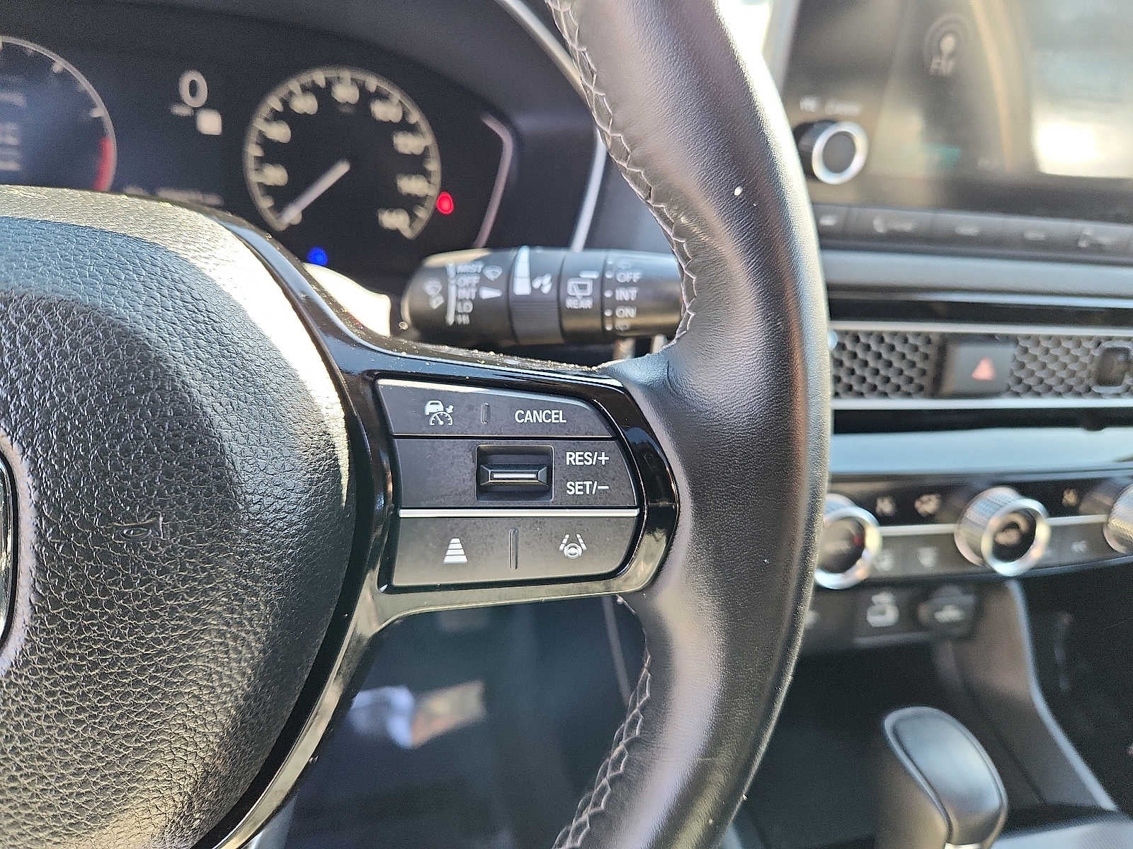 2023 Honda Civic Hatchback EX-L