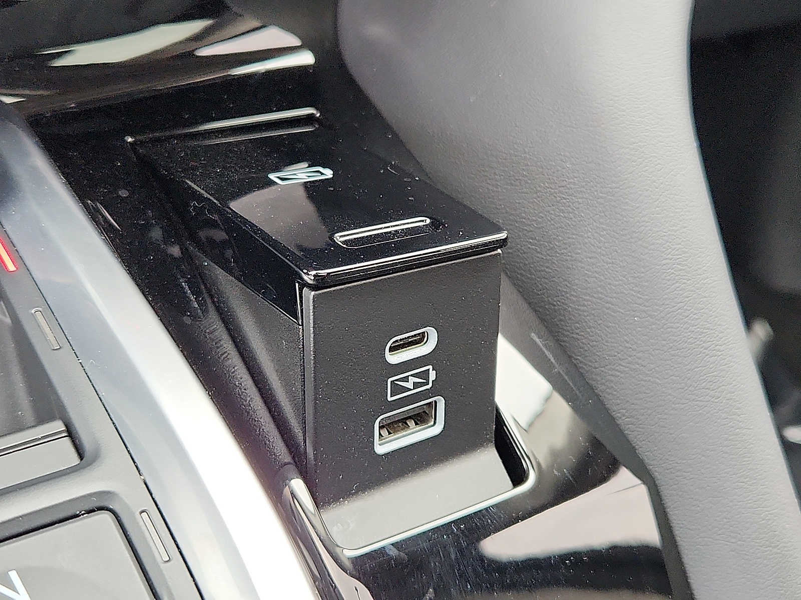 2023 Acura MDX w/Technology Package