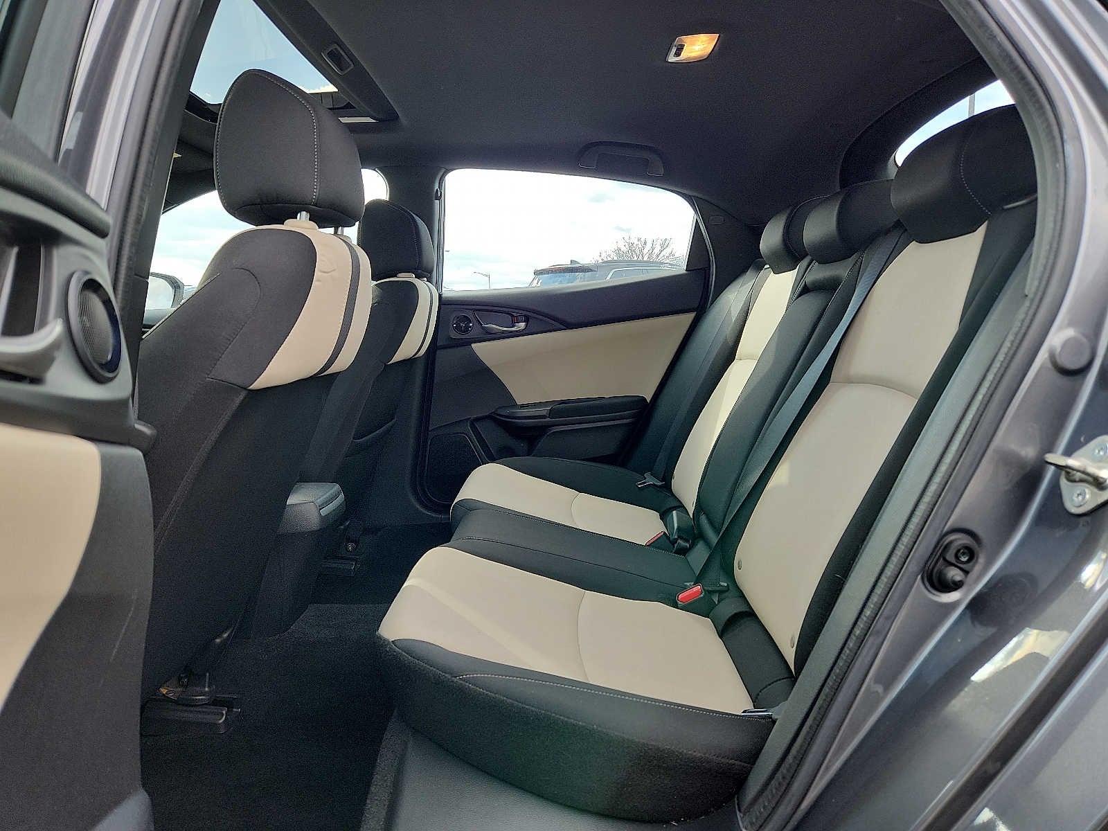 2018 Honda Civic Hatchback EX