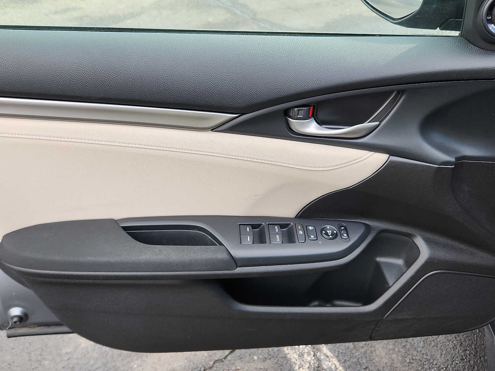 2018 Honda Civic Hatchback EX